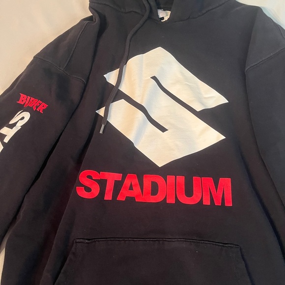 Justin Bieber stadium tour 2017 pullover black hoodie sweatshirt size small - Picture 2 of 14